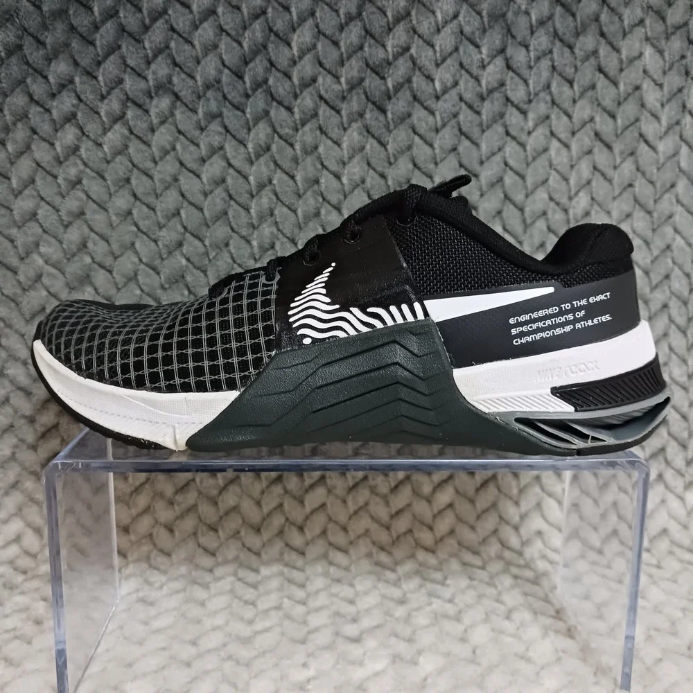 Nike Metcon 8 Black Dark Smoke Grey Women's Workout Cross Training Shoes Size 7